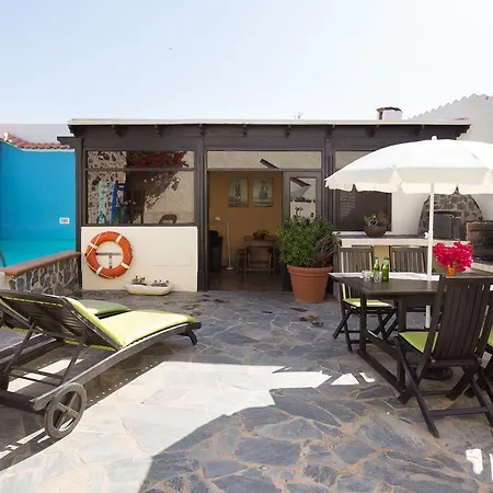 Holiday home Tile *